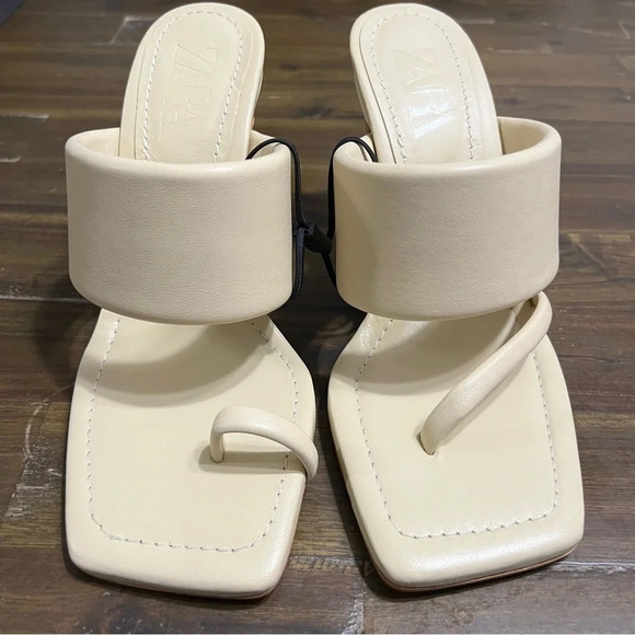 Zara Asymmetrical Toe Strap Heels - Picture 5 of 11